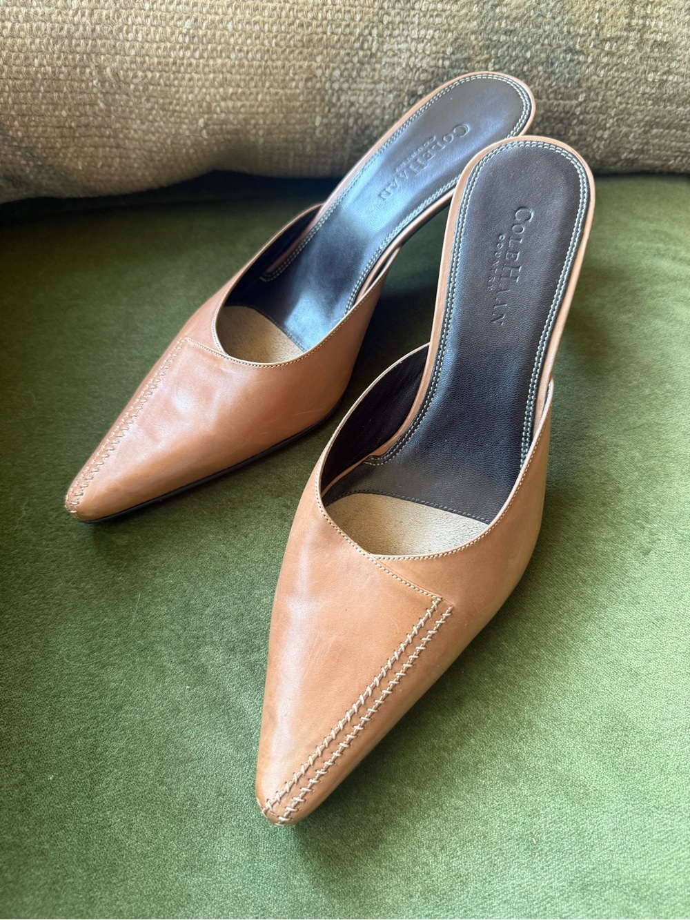 Vintage Cole Haan Country Tan Leather Pointed-Toe Mule